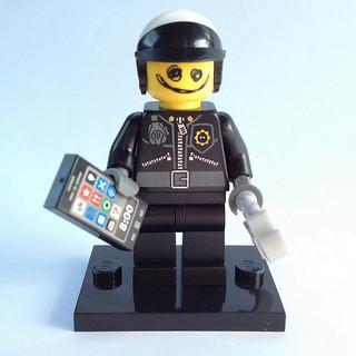 LEGO Minifigure-Scribble-Face Bad Cop-Collectible Minifigures / The LEGO Movie-COLTLM-7-Creative Brick Builders